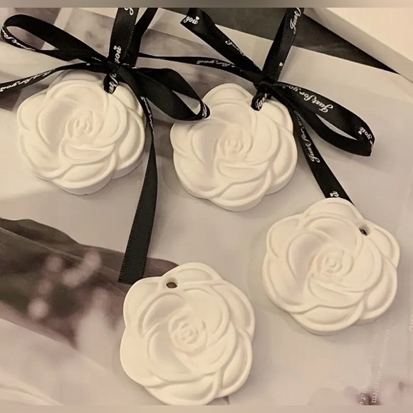 Exquisite Hanging Handmade Aromatherapy Camellia Flower-ONE - Picture 8 of 9